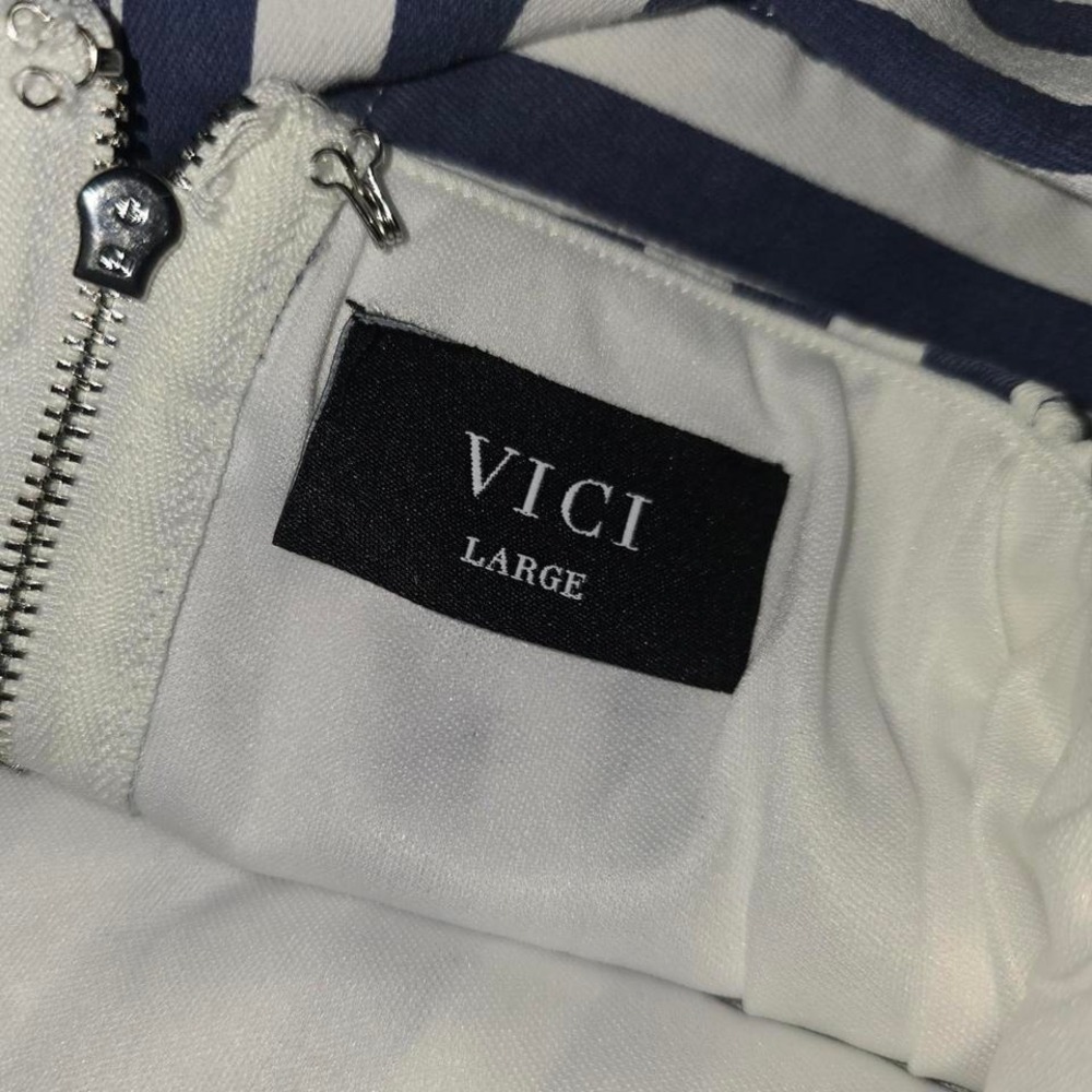 VICI Strapless Blue White Striped Peplum Top Large‎ - Picture 3 of 3